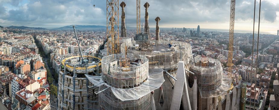 construction of the sagrada familia